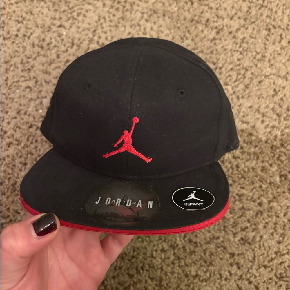 Infant Jordan cap